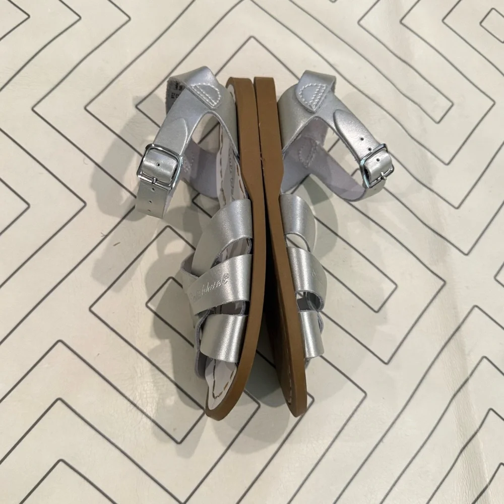 Salt Water Silver Sandals - Picture 10 of 14